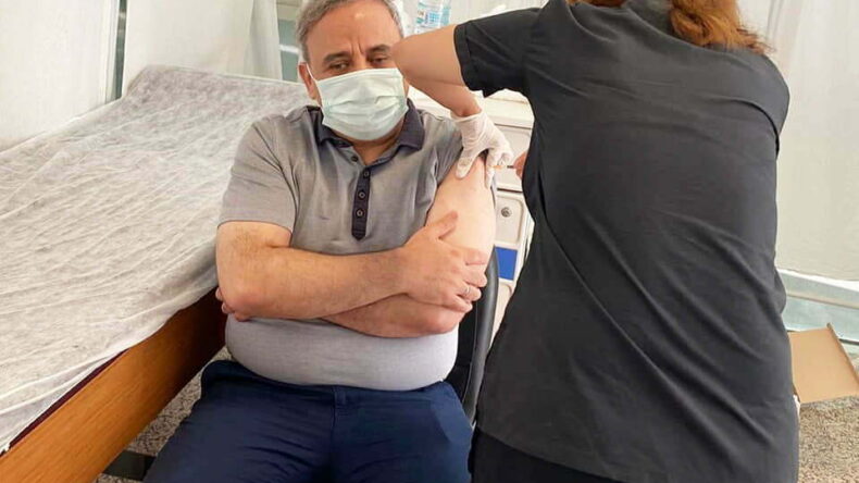 Bayrakçıoğlu Kovid Aşısı oldu