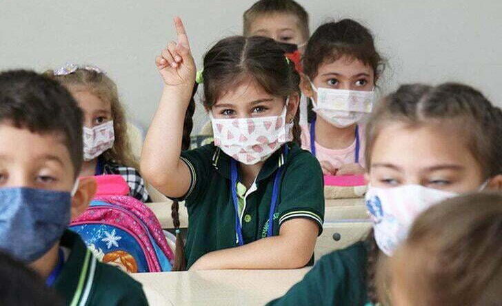 ÖĞRENCİ, POZİTİF VAKA ÇIKMASI HALİNDE OKULA DEVAM EDEMEYECEK
