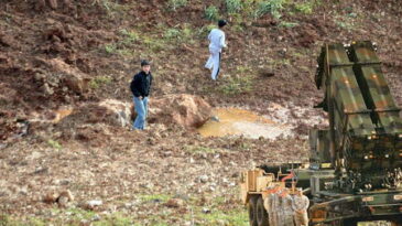 REYHANLI’YI ALLAH KORUDU Suriye İran Füzesiyle Reyhanlı’yı Vurdu