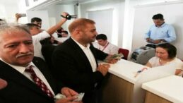 Hataylı nakliyeciler döviz  bozdurdu