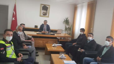 REYHANLI’DA KIŞ DÖNEMİ İLÇE TRAFİK GÜVENLİK TOPLANTISI YAPILDI