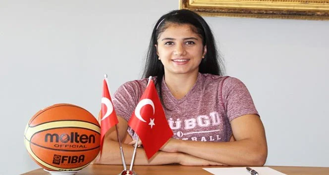 Hatay Büyükşehir Merve Aydın’la sözleşme yeniledi