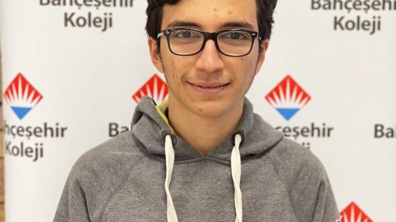 HATAY’A TÜBİTAK’TAN ALTIN MADALYA