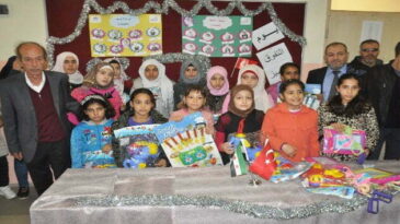 Suriyeli öğrenciler ödüllendirildi