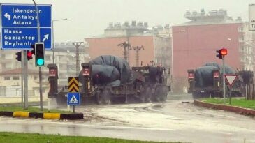 Hatay’dan Şanlıurfa  sınırına tank sevkiyatı