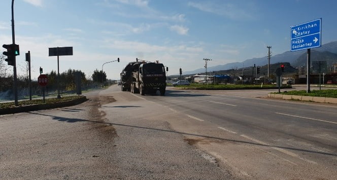 HATAY’DA YOĞUN TANK SEVKİYATI