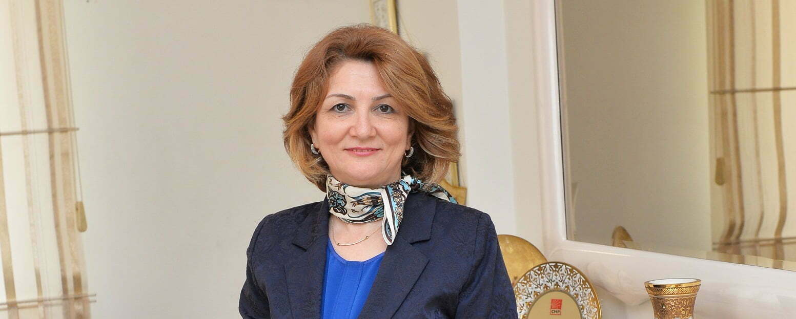 NAZAN SAVAŞ’TAN ÇOCUKLARA BİLGİLENDİRİCİ ÖYKÜ