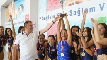 HATAY BÜYÜKŞEHİR BELEDİYESPOR KADIN SU TOPU TAKIMI  1. LİG’E YÜKSELDİ