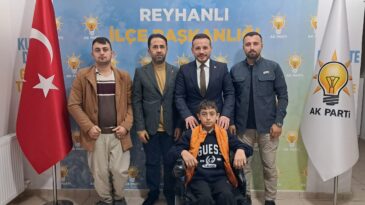 BAŞKAN KURT AKÜLÜ SANDALYEYİ ALKAN’A TESLİM ETTİ