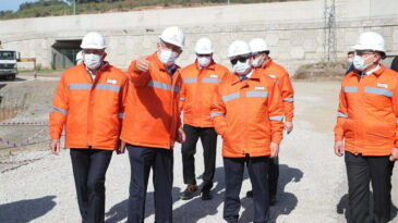 Vali Doğan II.OSB’de  İncelemelerde Bulundu