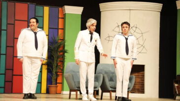 SÜT KARDEŞLER HATAYLI TİYATROSEVERLERİN KARŞISINA ÇIKTI