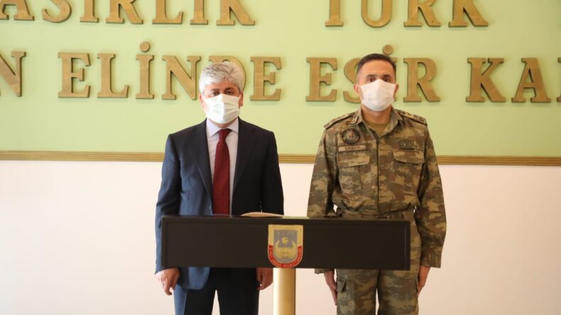 Vali Doğan’dan 2. Hudut Alay Komutanlığına Ziyaret