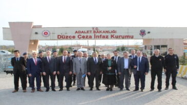 İNSAN HAKLARI KOMİSYONU BAŞKANI YAYMAN, “CEZAEVLERİNDE İŞKENCE, KABA ŞİDDET, BİR İNSAN HAKKI İHLALİ BULUNMAMAKTADIR”