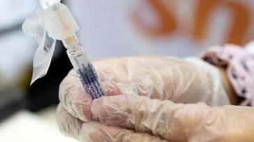 ‘KORONAVİRÜSTEN BAĞIŞIKLIK SİSTEMİMİZİ GÜÇLENDİREREK KORUNABİLİRİZ’