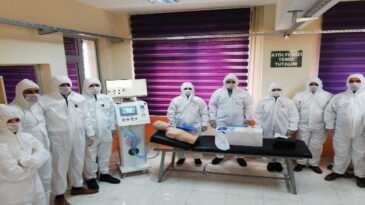 Hatay’da teknik lisede solunum cihazı üretildi
