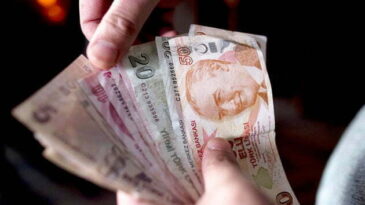 BURS VE ÖĞRENİM KREDİSİ BAŞVURULARI UZATILDI