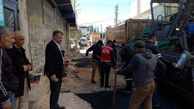 REYHANLI BELEDİYESİ’NDEN YENİ MAHALLEDE ASFALT ÇALIŞMASI