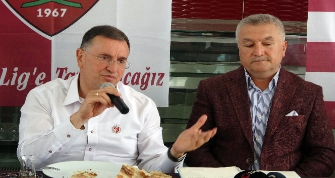 BAŞKAN SAVAŞ: GÖĞSÜMÜZÜ KABARTACAK BİR TAKIM KURUYORUZ