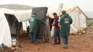 İHH İdlib’te bin 500 aileye kış yardımı yaptı