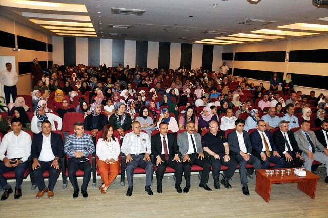 Düzceli Hanımlardan Suriye’ye Kardeşlik Örgüsü