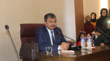 Divan Edebiyatı Yazarı Hayati İnanç’tan şiir dinletisi ve söyleşi