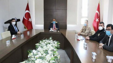 Pazar Yerleri ile İlgili Değerlendirme Toplantısı Yapıldı