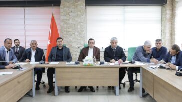 Reyhanlı Belediyesi meclis toplantısı yapıldı