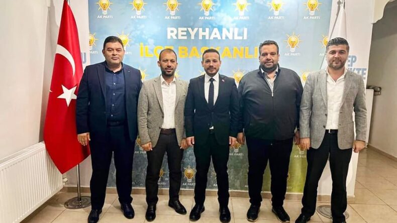 BAŞKAN KURT’TA TEBRİK ZİYARETLERİ SÜRÜYOR
