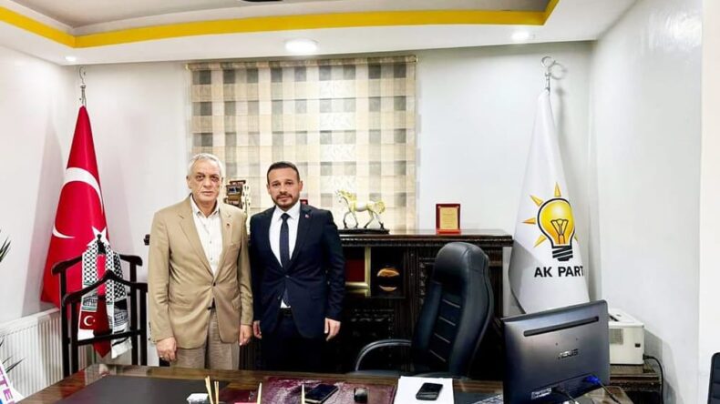 TEMEL’DEN BAŞKAN KURT’A TEBRİK ZİYARETİ