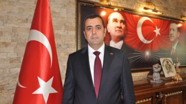 AHMET SALMAN YUMUŞAK’TAN ÖĞRETMENLER GÜNÜ MESAJI