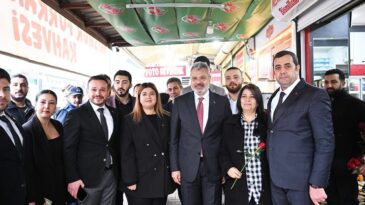 BAŞKAN ÖNTÜRK’TEN REYHANLI ÇIKARTMASI