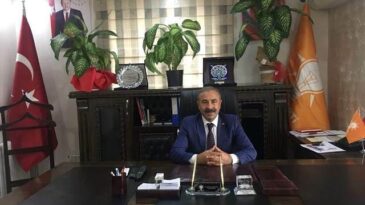 Saruhan, İlçe Başkanlığından istifa etti