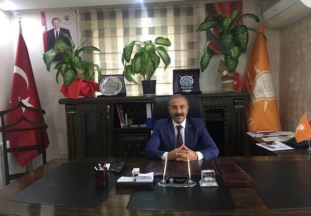 Saruhan, İlçe Başkanlığından istifa etti