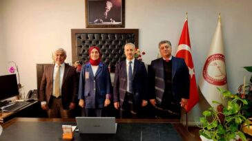 Rektör Eren, HMKÜ Reyhanlı MYO’nun Yeni Müdürü Basık’ı Ziyaret Etti