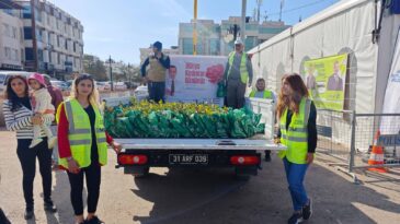 Reyhanlı’da 8 Mart Dünya Kadınlar Günü’ne Özel Defne Fidanı Dağıtımı yapıldı