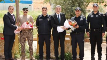 BAŞKAN YUMUŞAK, KONTROL NOKTASINDAKİ POLİSLERİ ZİYARET ETTİ