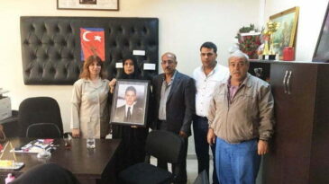 Kızılay Genel Başkanı Kınık,  “İdlib’e gelen sivillere insani yardımlar sürecek”