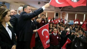 BAŞKAN SAVAŞ’TAN GÖRKEMLİ TANITIM TOPLANTISI