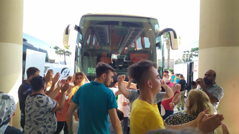 Asker Uğurlamalarına Dikkat