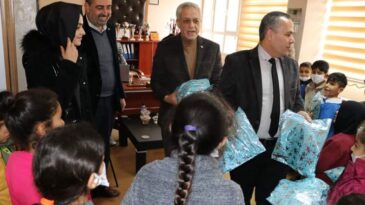 TEMEL: ÖĞRENCİLERE YARDIMLARIMIZ DEVAM EDECEK