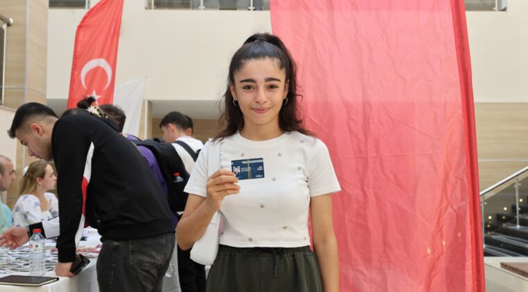 HBB’DEN ÜNİVERSİTE ÖĞRENCİLERİNE HATAY KART KOLAYLIĞI