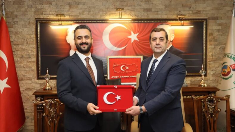 AK Parti Reyhanlı İlçe Başkanı Demiri’den Başkan Yumuşak”a ilk ziyaret