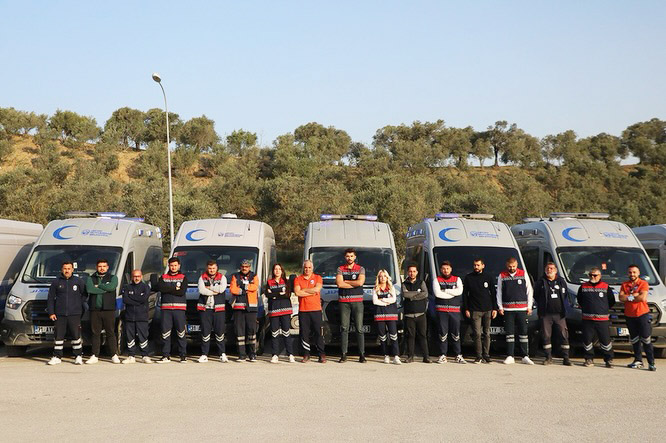 HBB, GÜÇLENDİRDİĞİ FİLOSUYLA HASTA NAKİL HİZMETİNE DEVAM EDİYOR