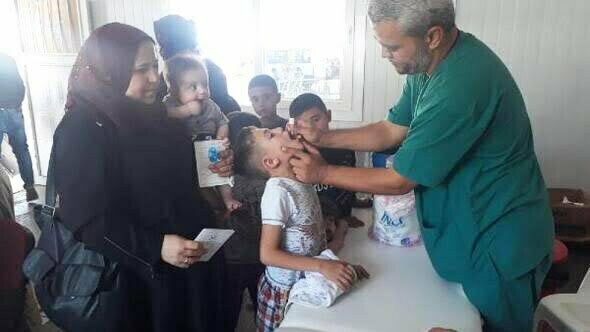 Bayramlaşmaya giden Suriyeli çocukların eksik aşıları tamamlanıyor