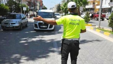 Trafik denetiminde 18 bin 82 araç kontrol edildi