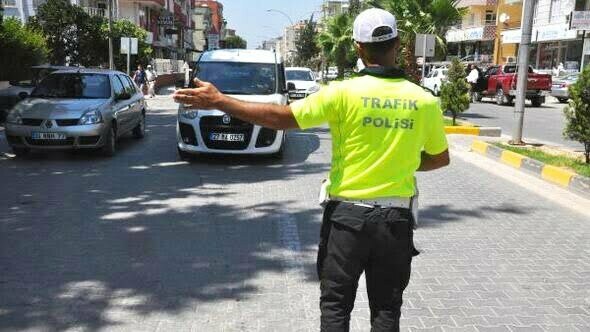 Trafik denetiminde 18 bin 82 araç kontrol edildi