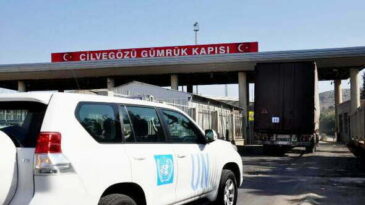 BM’den İdlib’e 53 TIR insani yardım