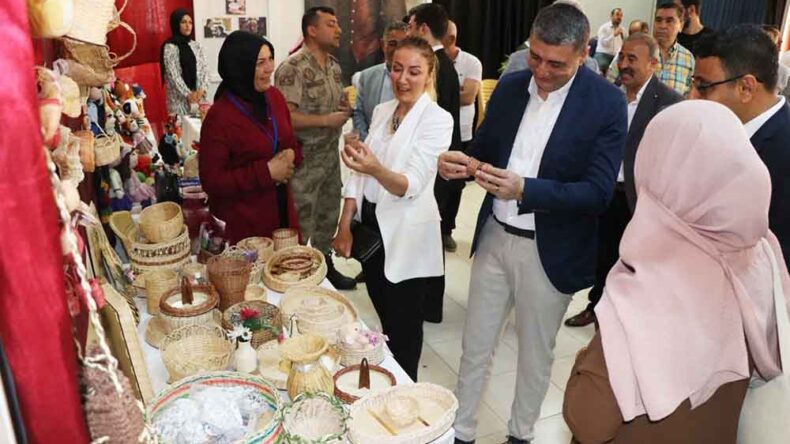 REYHANLI’DA HAYAT BOYU ÖĞRENME HAFTASI ETKİNLİKLERİ DÜZENLENDİ