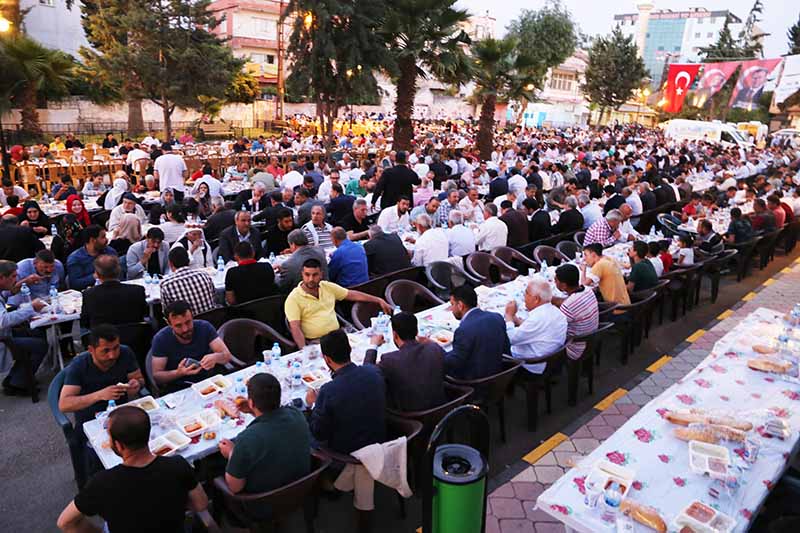REYHANLI İFTAR SOFRASINDA BULUŞTU