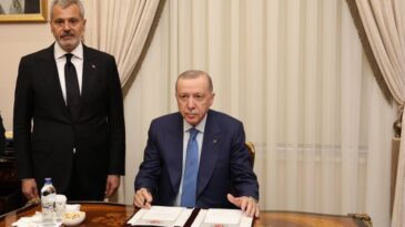 SAĞLAM HATAY’IN ÖNCÜSÜ “BAŞKAN MEHMET ÖNTÜRK”